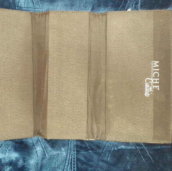 Miche case - Picture 3 of 5